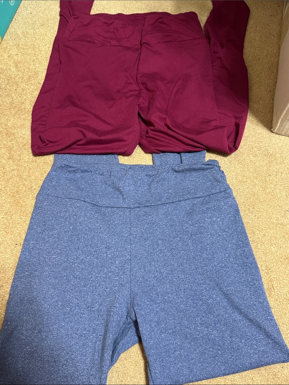 2-Pack LuLaRoe One Size Leggings in Burgundy and Heather Blue